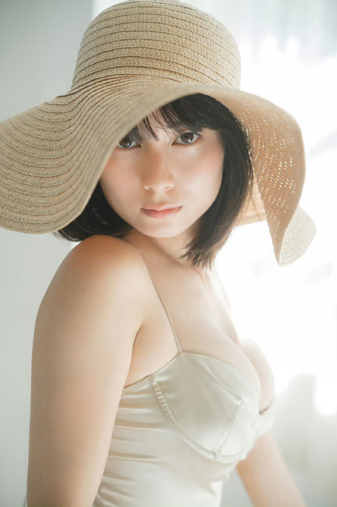 海报感 · 纯净新片
